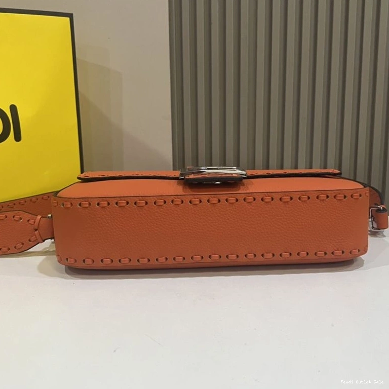 Cheap Selleria Cuoio Bag Fendi Baguette Medium In Romano Orange Leather 0720